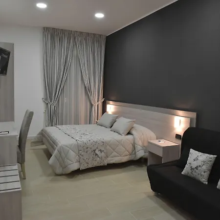 Garibaldi54 فندق مبيت وإفطار 4*