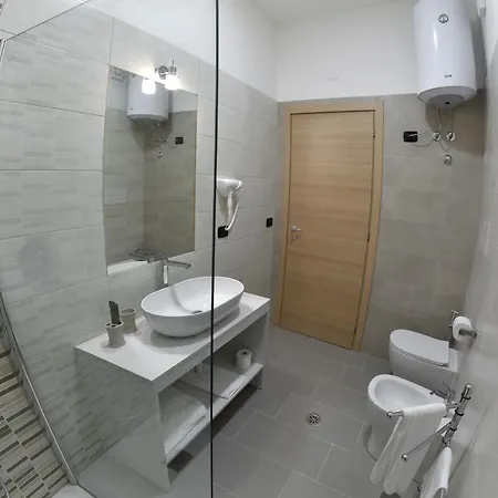 فندق مبيت وإفطار Garibaldi54 4*